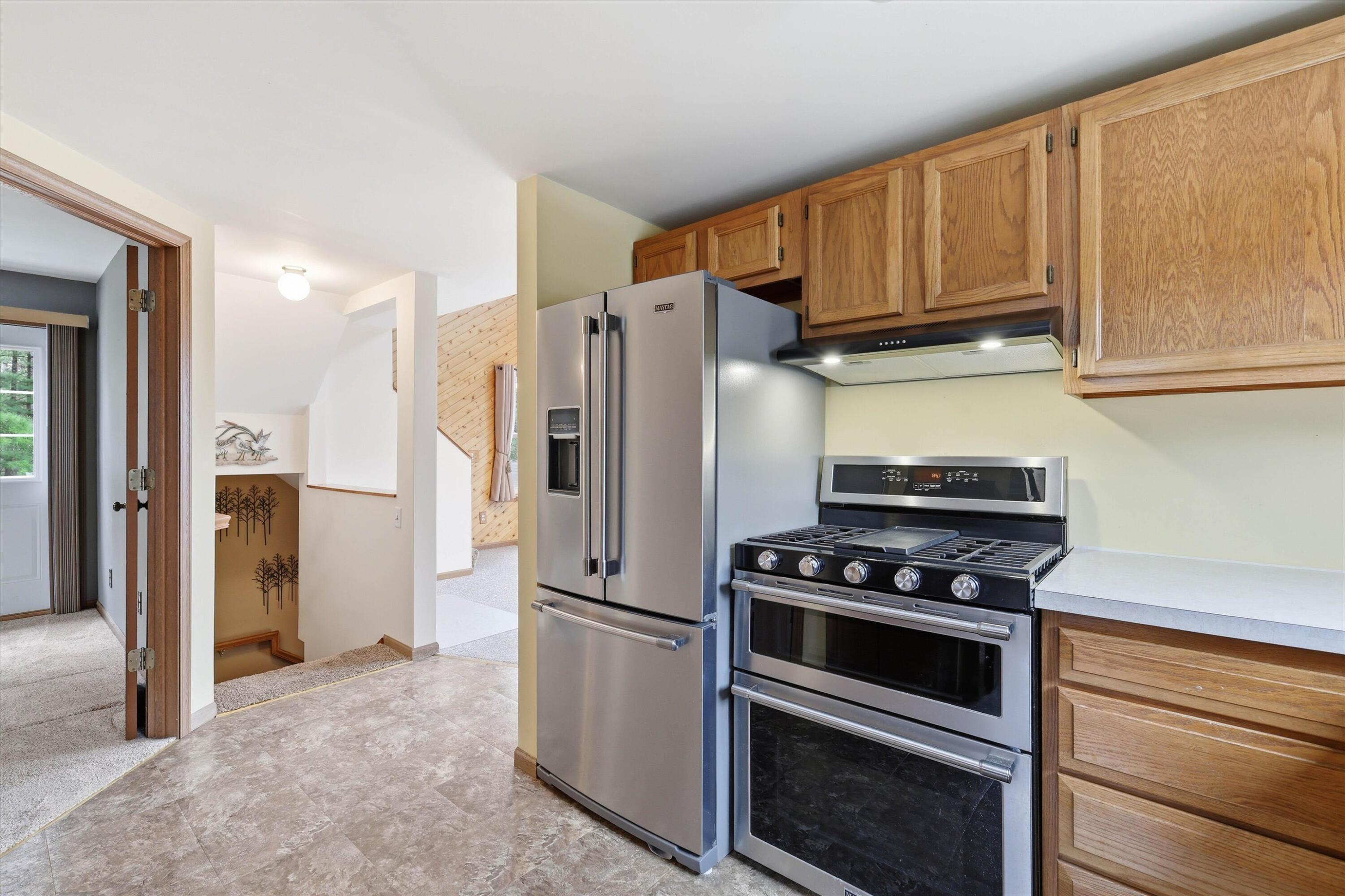 W7109 Dakota Avenue Springfield, WI 53964 - Photo 11 of 43 09-W7109 Dakota Avenue-9