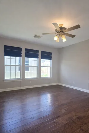 $325,000 | 4802 Julia Court, Pasadena, TX 77505