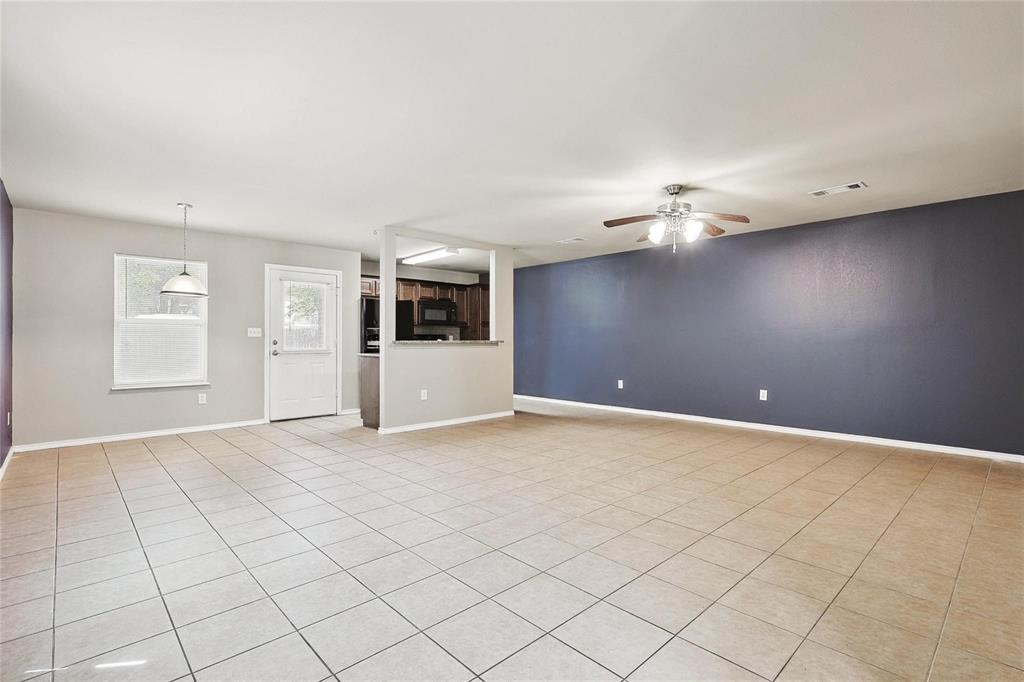 819 Parkplace Ridge Princeton, TX 75407 - Photo 5 of 19