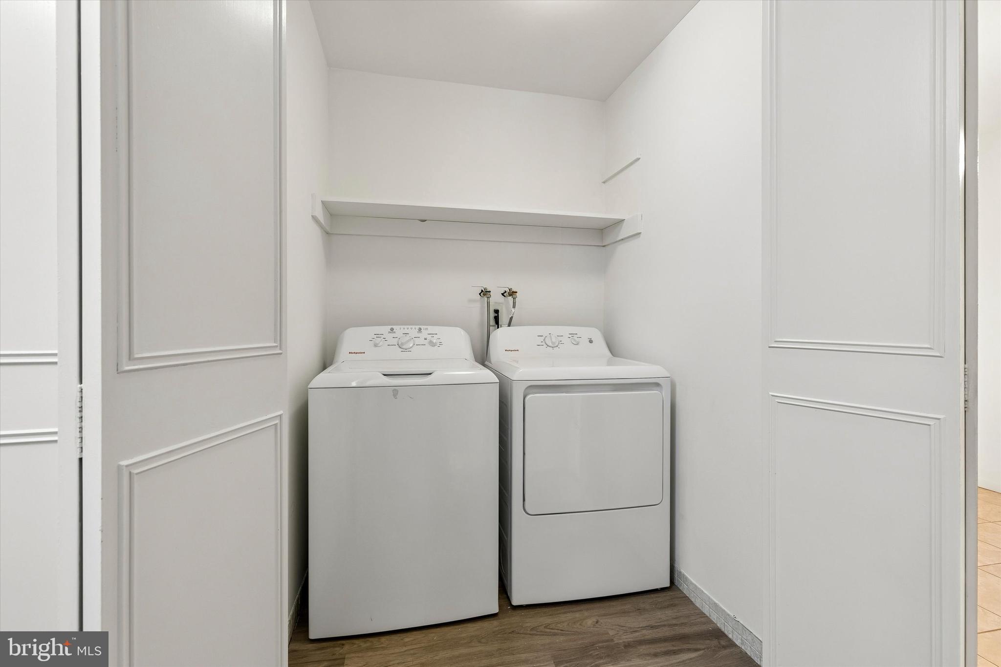521 Old Forge Crossing Wayne, PA 19087 - Photo 9 of 15 a utility room with dryer and washer