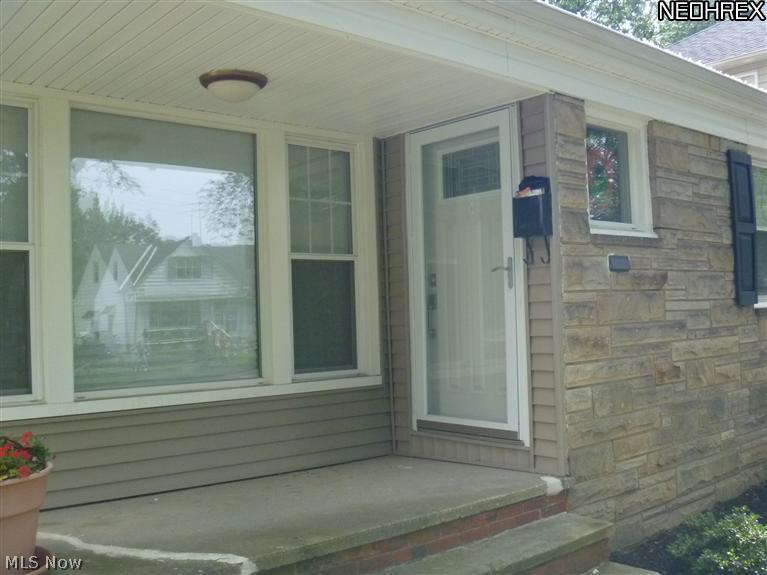 3890 Salisbury Road South Euclid, OH 44121 - Photo 4 of 22