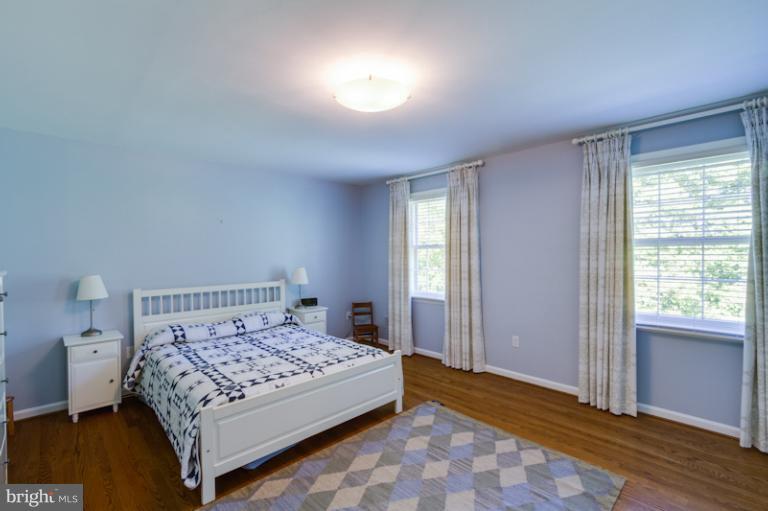 9816 Spring Ridge Lane Vienna, VA 22182 - Photo 17 of 30 Bedroom