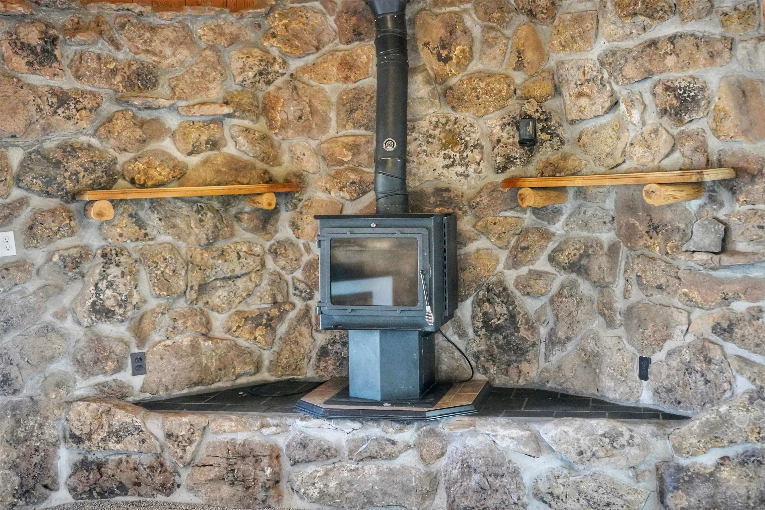 14998-59 59 1/2 Road Collbran, CO 81624 - Photo 5 of 31 Gallery Image 5