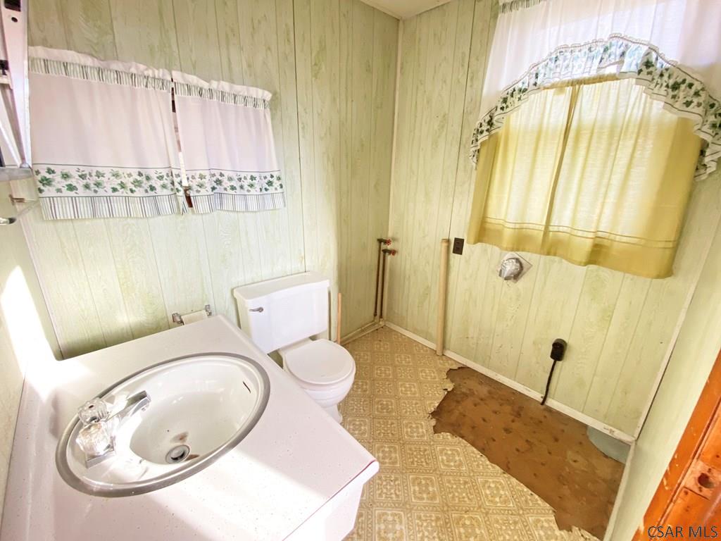 1129 Station Road Twin Rocks, PA 15960 - Photo 16 of 35 Gallery Image 16