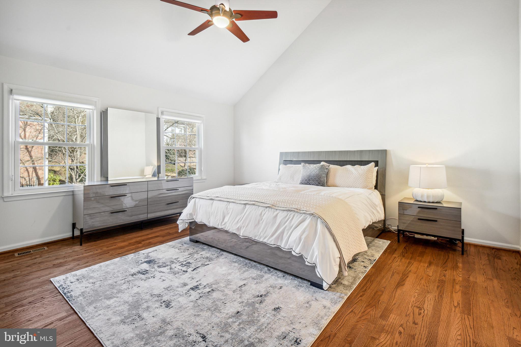 8316 Rising Ridge Way Bethesda, MD 20817 - Photo 16 of 30 Primary bedroom