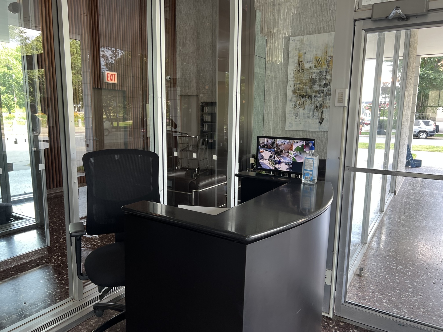 1555 North Dearborn Parkway, Unit 4C Chicago, IL 60610 - Photo 16 of 16