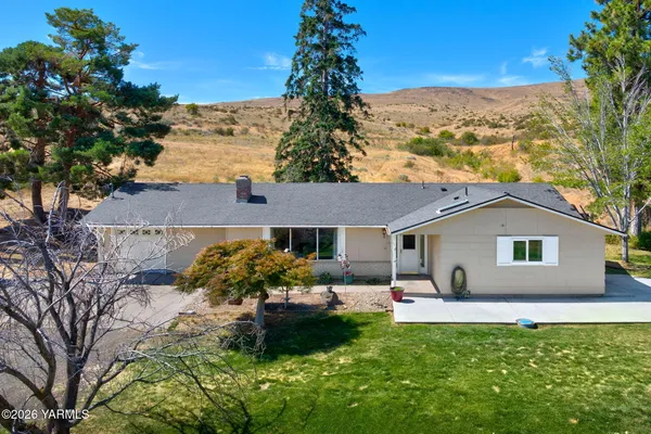 $489,000 | 1550 Pioneer Way, Yakima, WA 98908