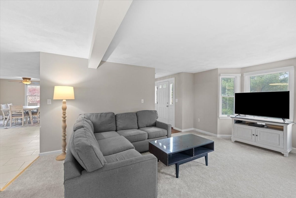 4 Treasure Hill Road Wilmington, MA 01887 - Photo 10 of 37 Gallery Image 10