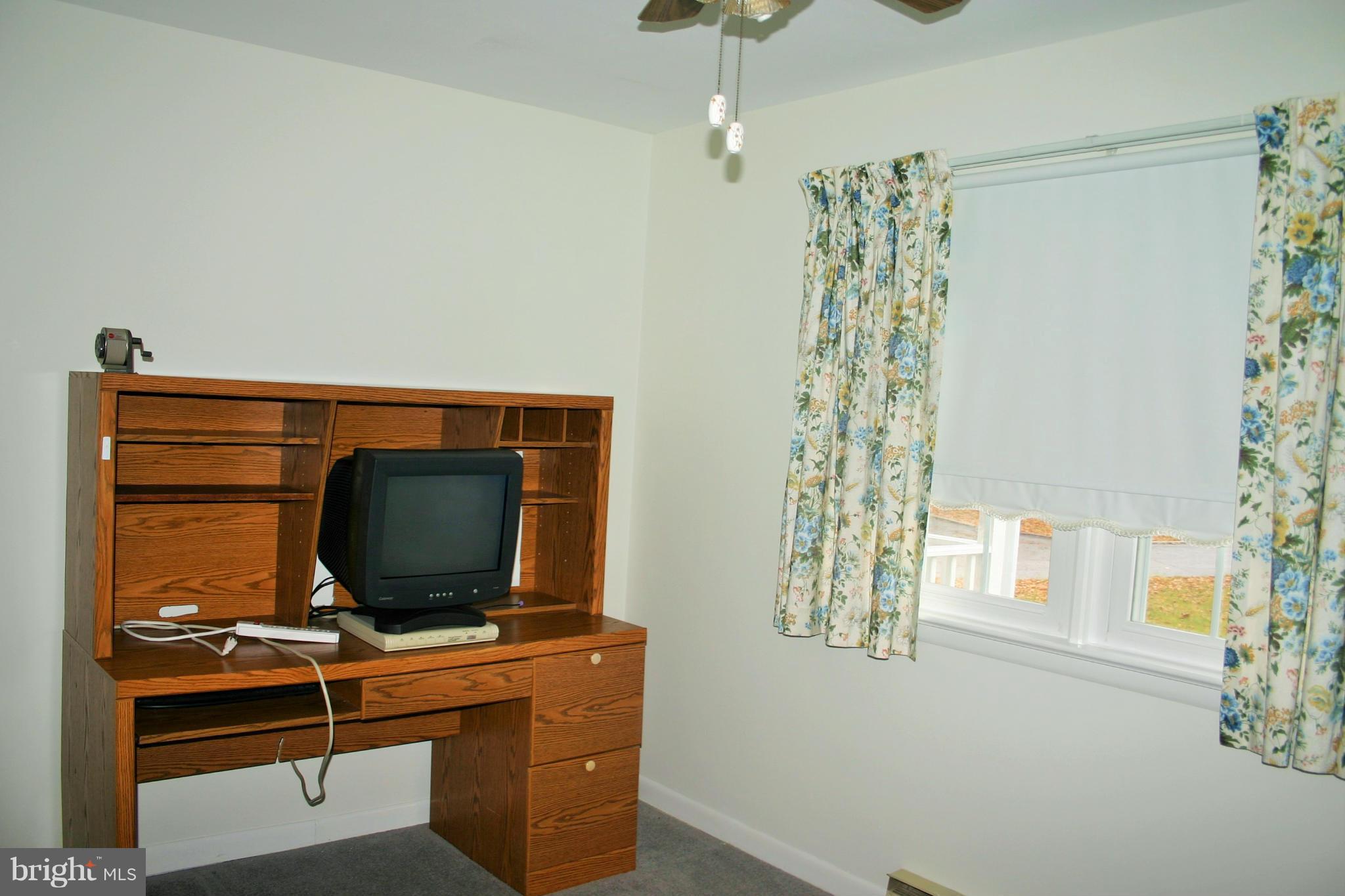3900 Summit Point Road Charles Town, WV 25414 - Photo 12 of 14 Bedroom #3