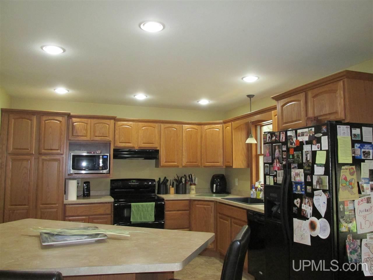 6388 L L.5 Road Gladstone, MI 49837 - Photo 8 of 49