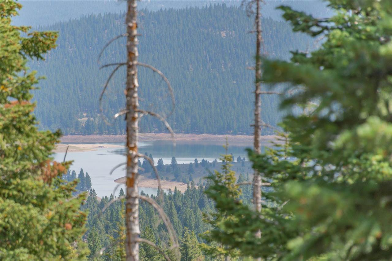 11494 Alder Hill Road Truckee, CA 96161 - Photo 10 of 21