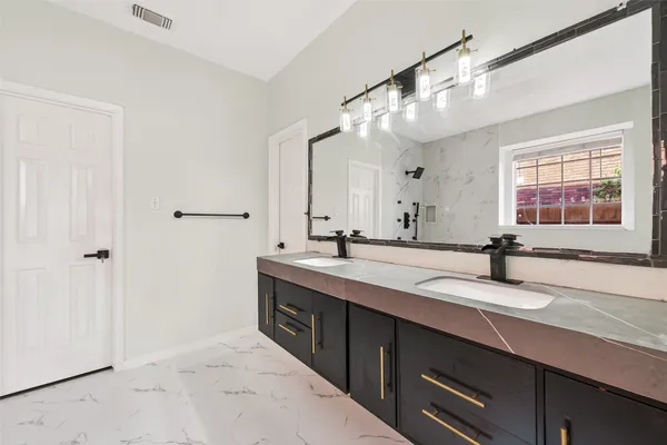 $3,300 | 16410 Fondren Grove Drive, Missouri City, TX 77489