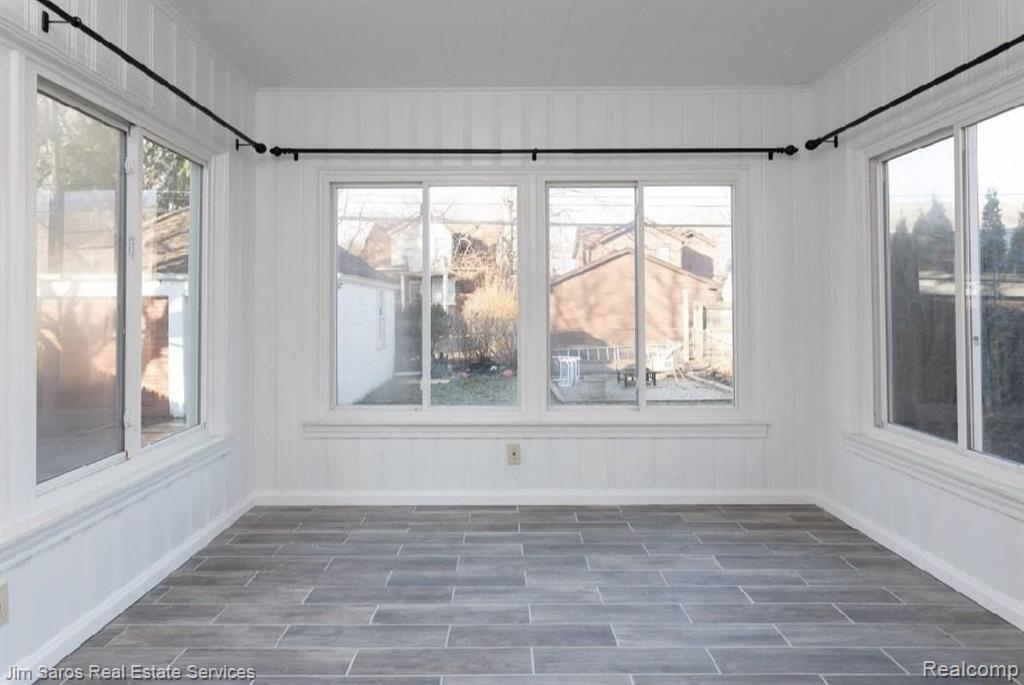 899 Rivard Boulevard Grosse Pointe, MI 48230 - Photo 8 of 8