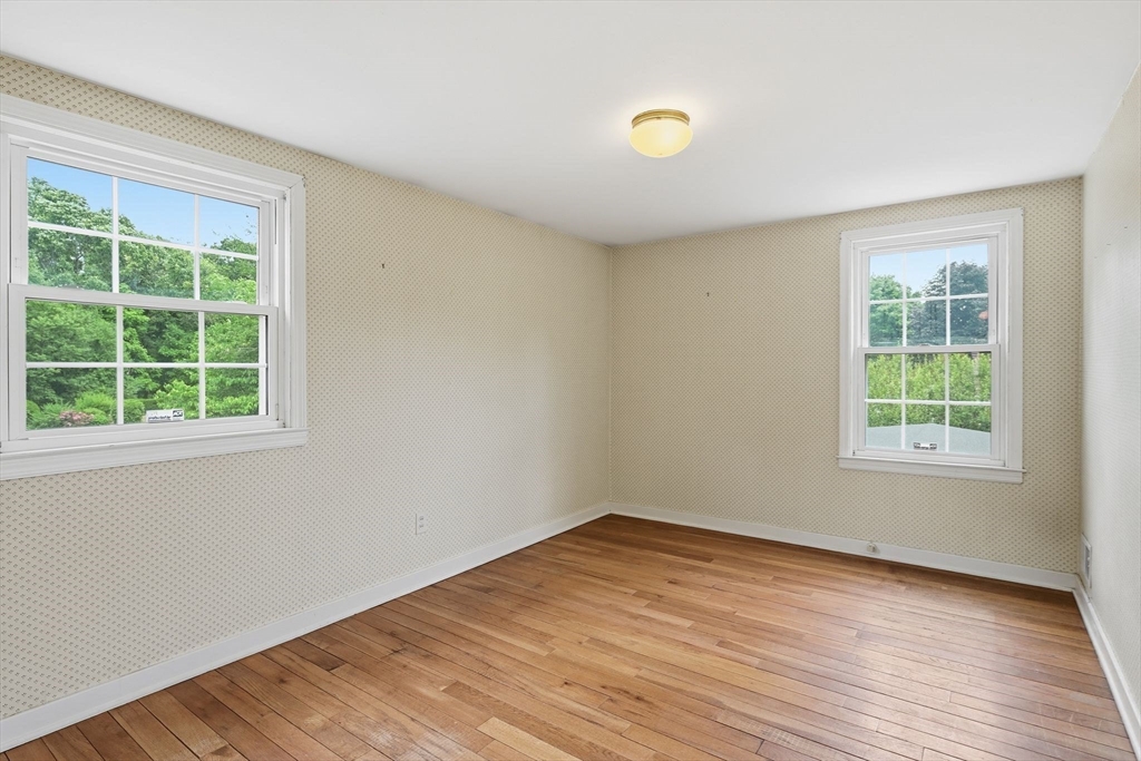 47 Fenway Drive Springfield, MA 01119 - Photo 23 of 42
