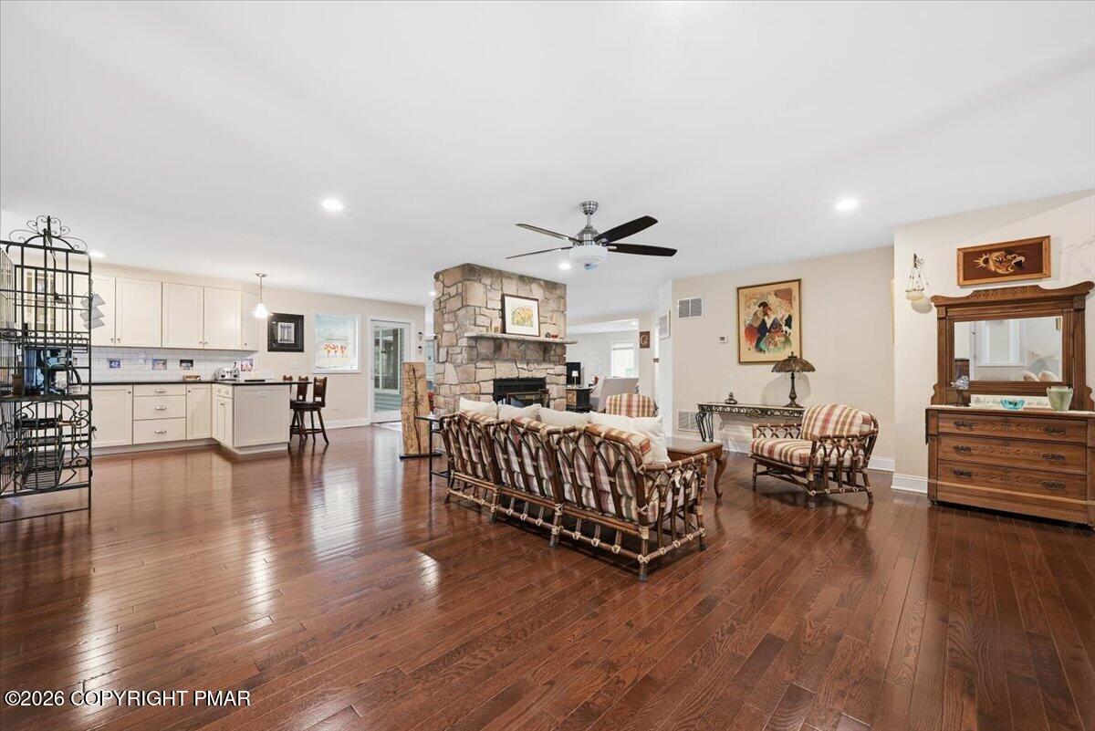 111 Spinnler Point Road Tafton, PA 18464 - Photo 31 of 148 032-030_DSC_3865_with_fire