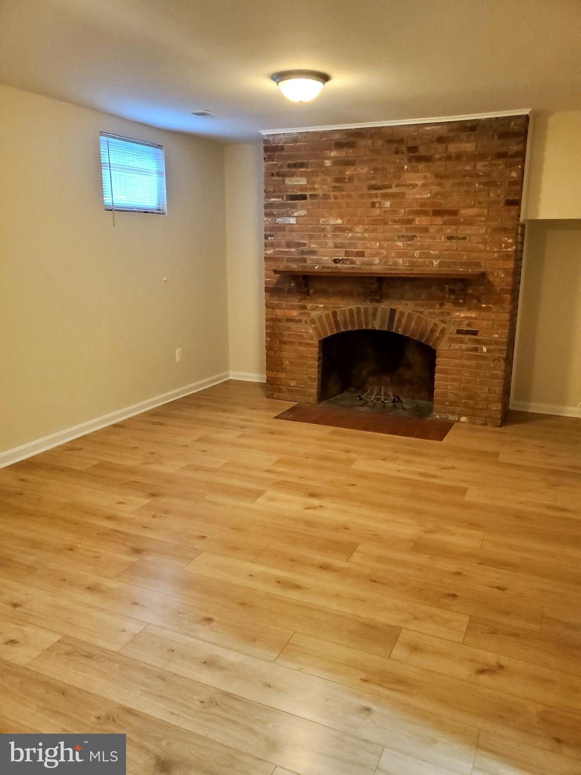 6735 Towne Lane Road McLean, VA 22101 - Photo 18 of 24 a view of a livingroom with a fireplace