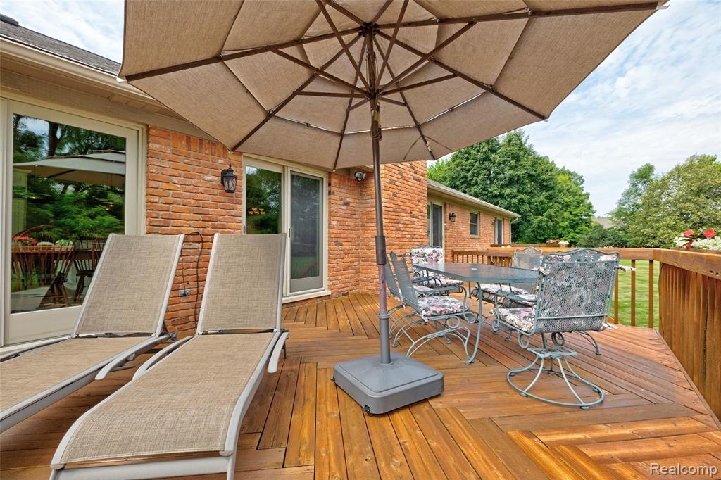 1692 Edinborough Drive Rochester Hills, MI 48306 - Photo 42 of 53