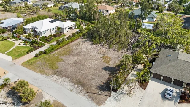 $170,000 | 260 Green Dolphin Drive, Placida, FL 33946