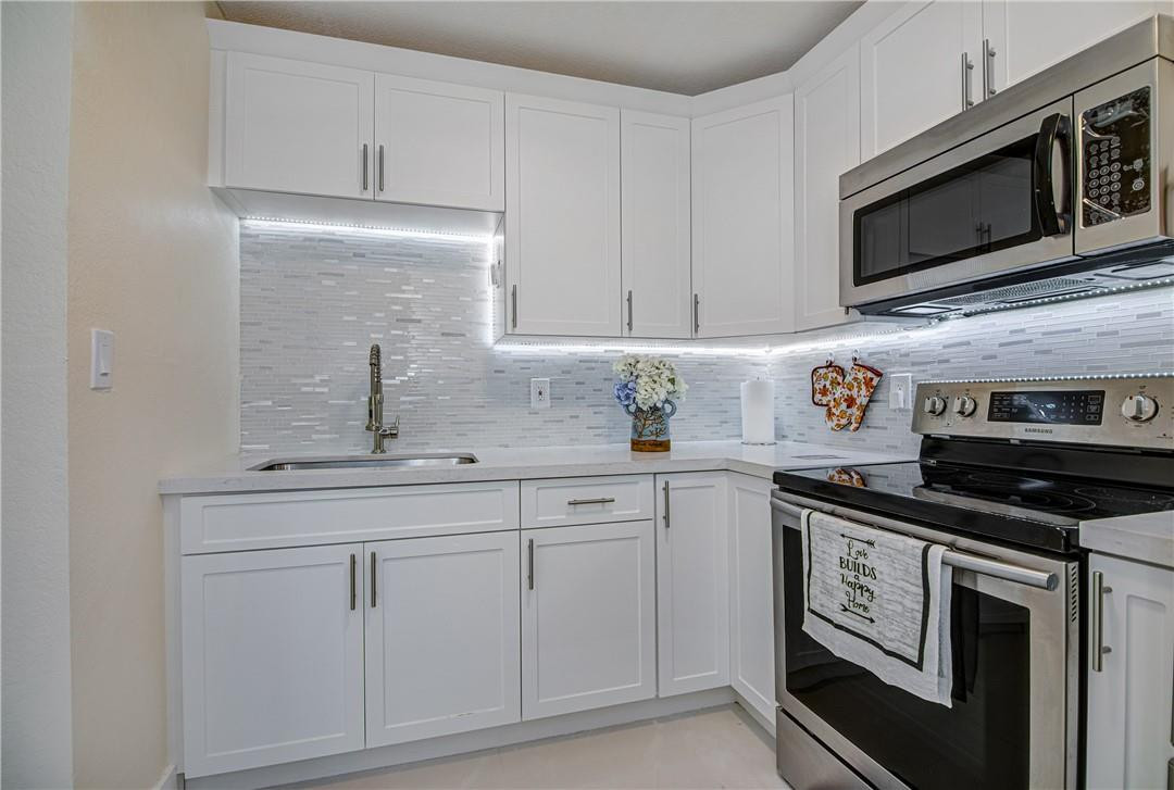 741 West 2nd Street Riviera Beach, FL 33404 - Photo 13 of 33 Photo 13