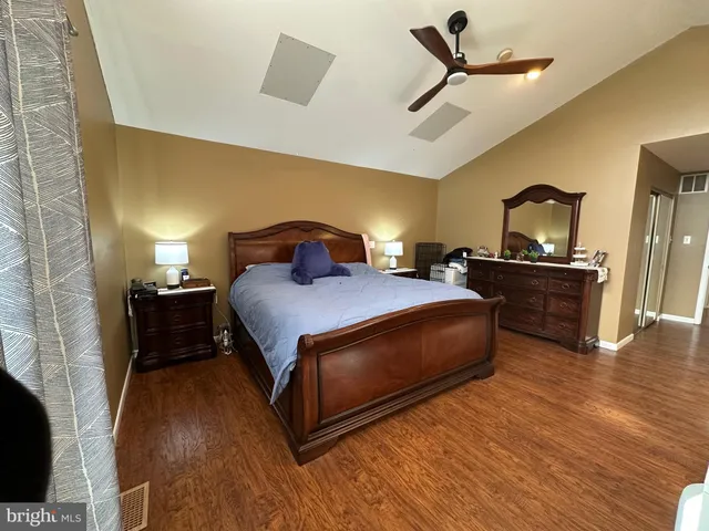 $424,900 | 304 Thackeray Lane, Williamstown, NJ 08094