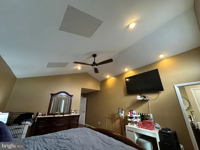 $424,900 | 304 Thackeray Lane, Williamstown, NJ 08094