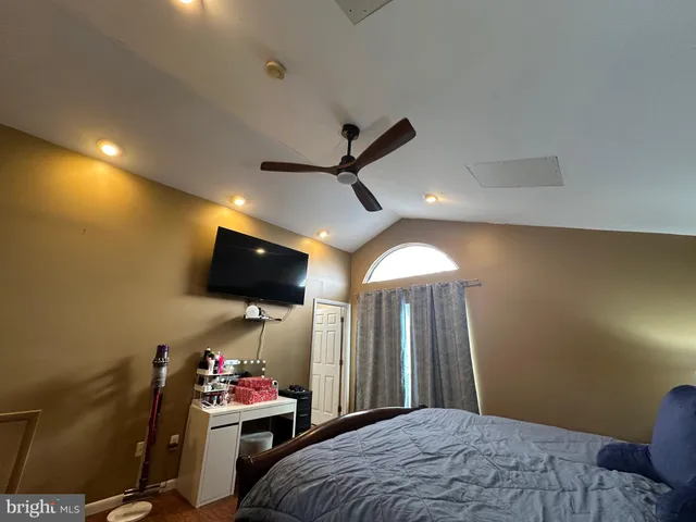 $424,900 | 304 Thackeray Lane, Williamstown, NJ 08094