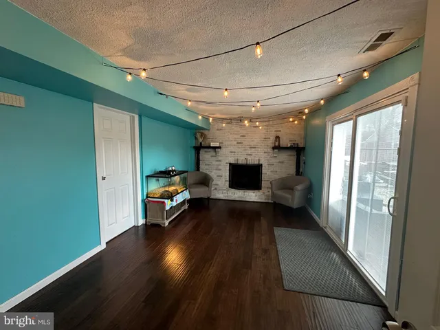 $424,900 | 304 Thackeray Lane, Williamstown, NJ 08094