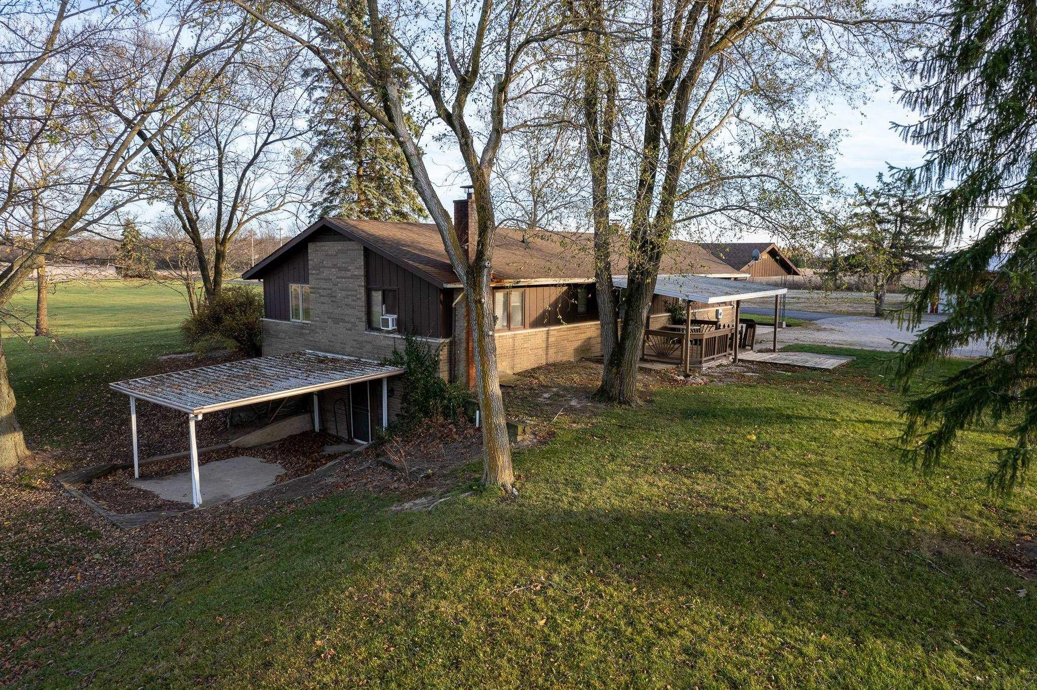 17028 Zubrick Road Roanoke, IN 46783 - Photo 23 of 33