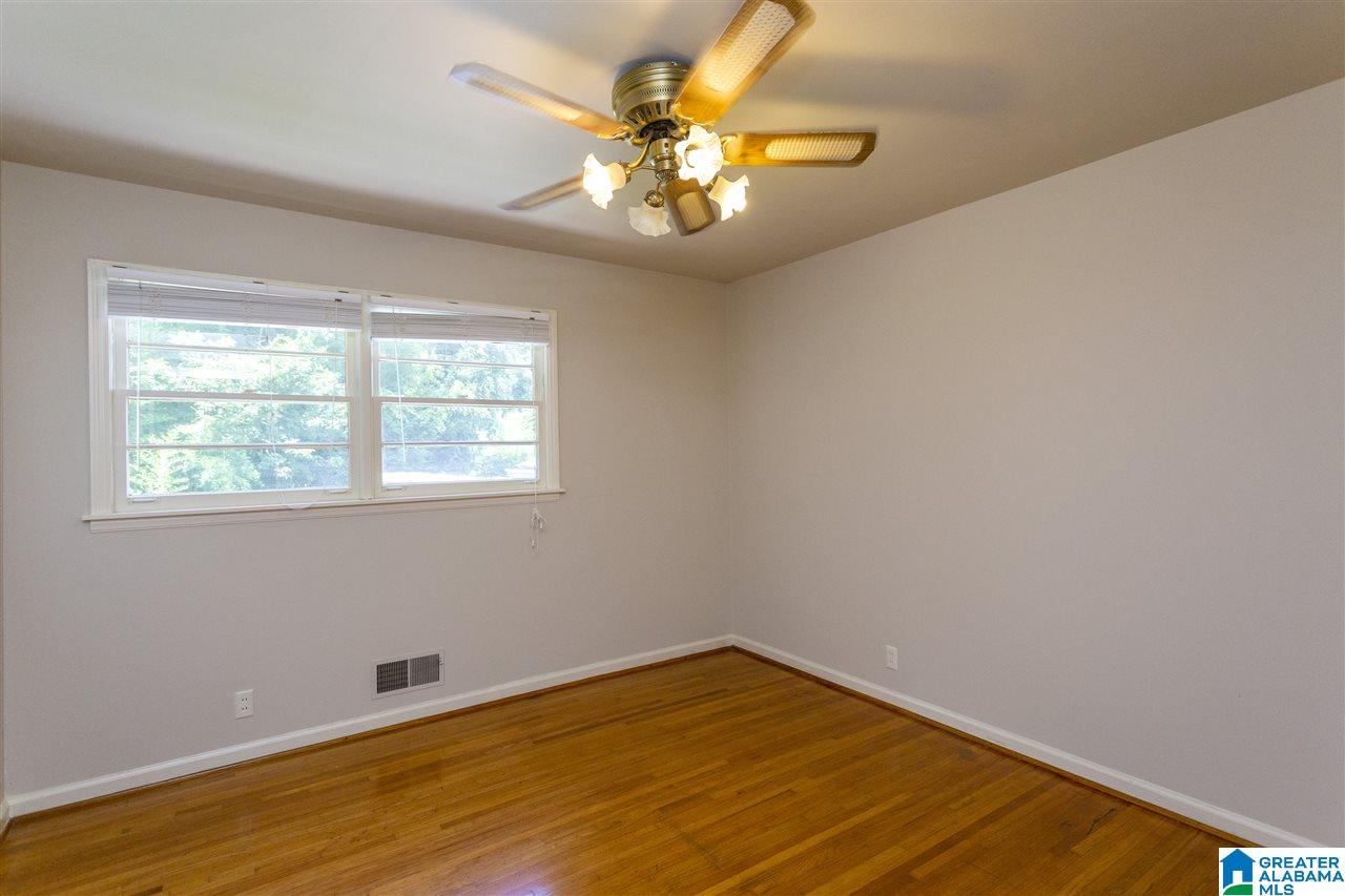 3557 Laurel View Lane Birmingham, AL 35243 - Photo 14 of 41