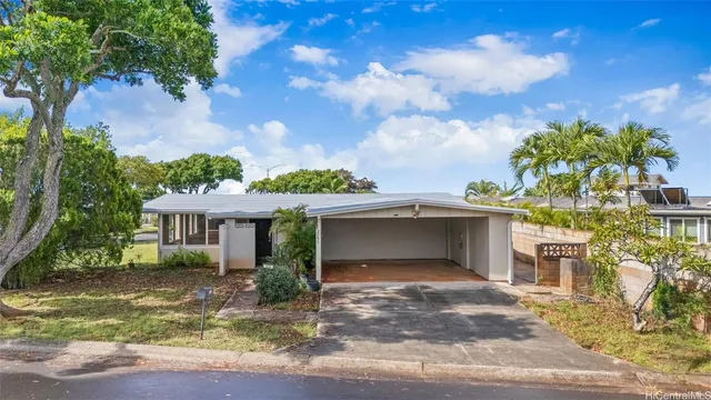 $930,000 | 2093 Aaniu Loop, Pearl City, HI 96782