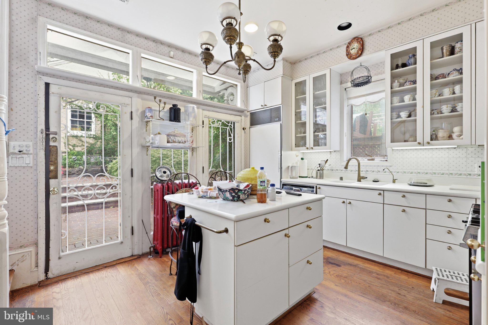 2941 Tilden Street Northwest Washington, DC 20008 - Photo 12 of 39 Gallery Image 12