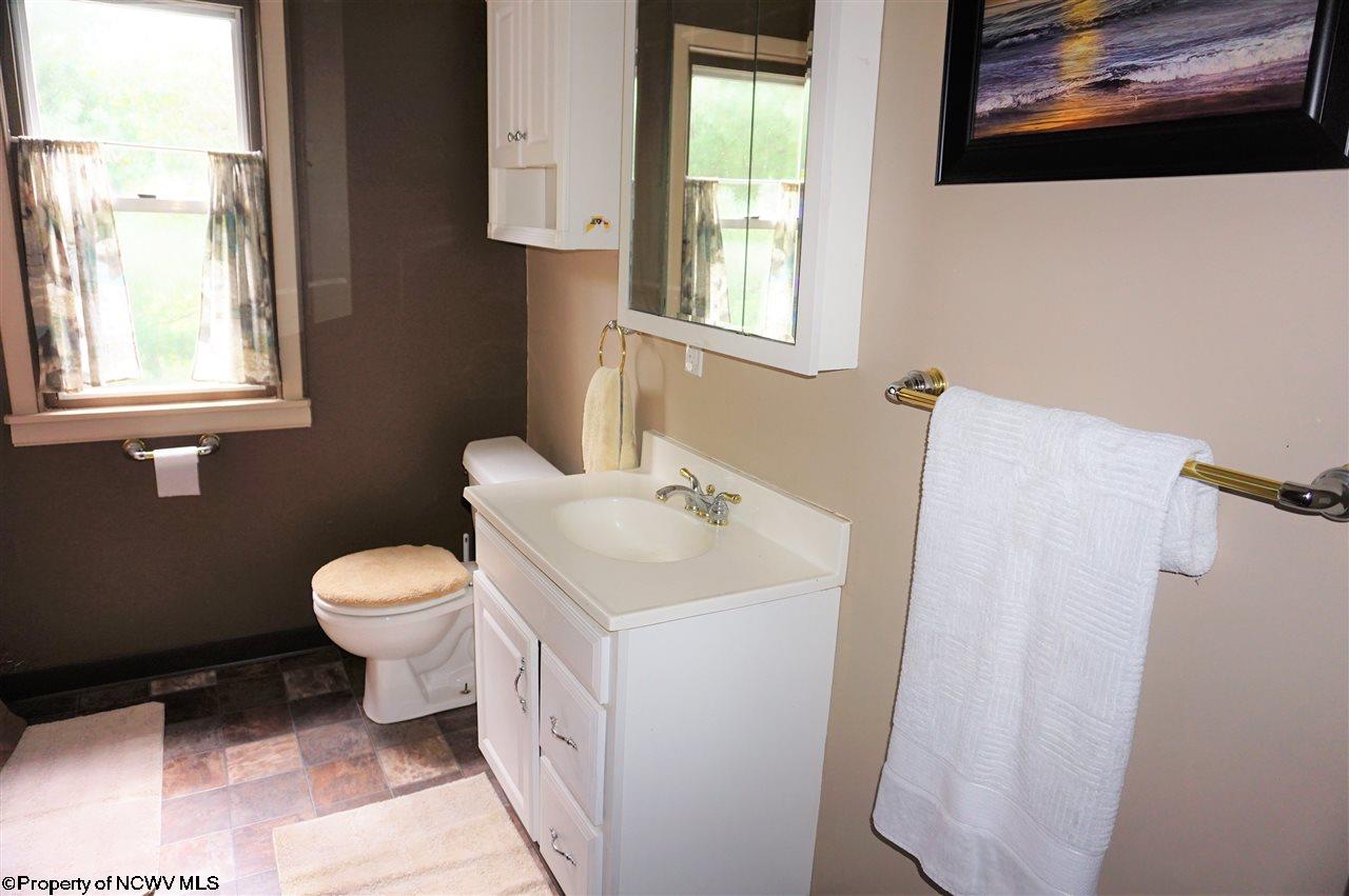 72 Robinson Run Road Maidsville, WV 26541 - Photo 15 of 20 Gallery Image 15
