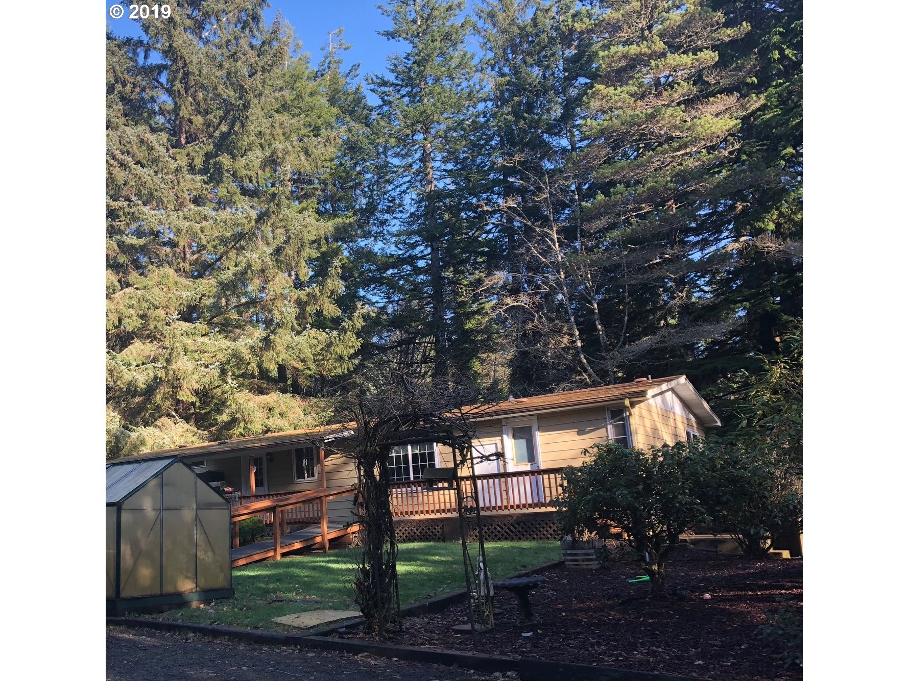 84954 Branch Road Florence, OR 97439 - Photo 2 of 26 Gallery Image 2