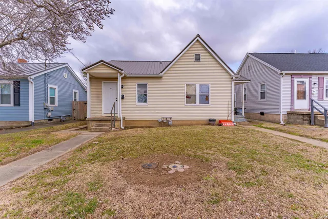 $129,900 | 836 Negley Avenue, Evansville, IN 47711