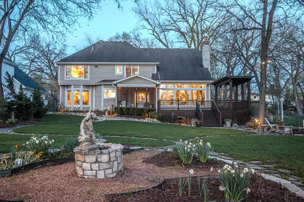 $1,600,000 | 842 North Bennett Street, Geneva, IL 60134