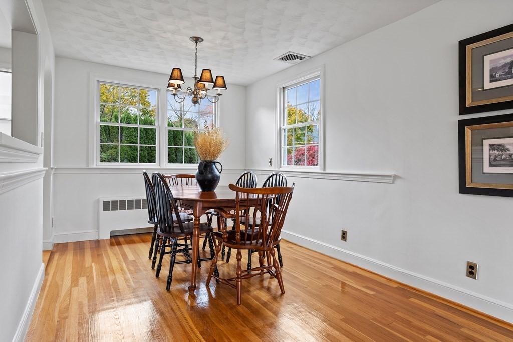 12 Daniel Road Wakefield, MA 01880 - Photo 7 of 30 Gallery Image 7