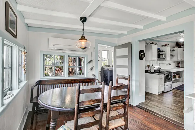 $999,999 | 3216 Coastal Highway, St. Augustine, FL 32084