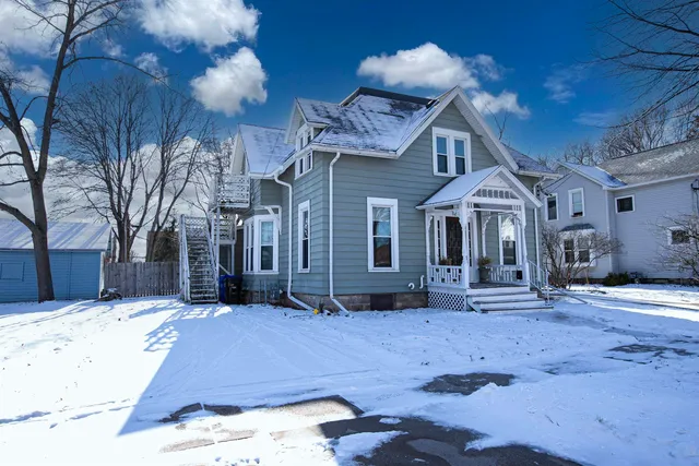 $254,900 | 121 East Spring Street, Appleton, WI 54911