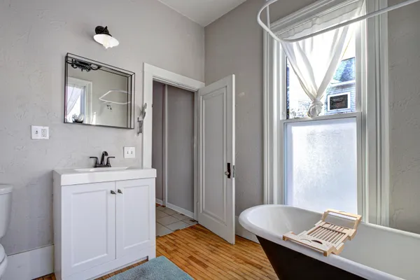 $254,900 | 121 East Spring Street, Appleton, WI 54911