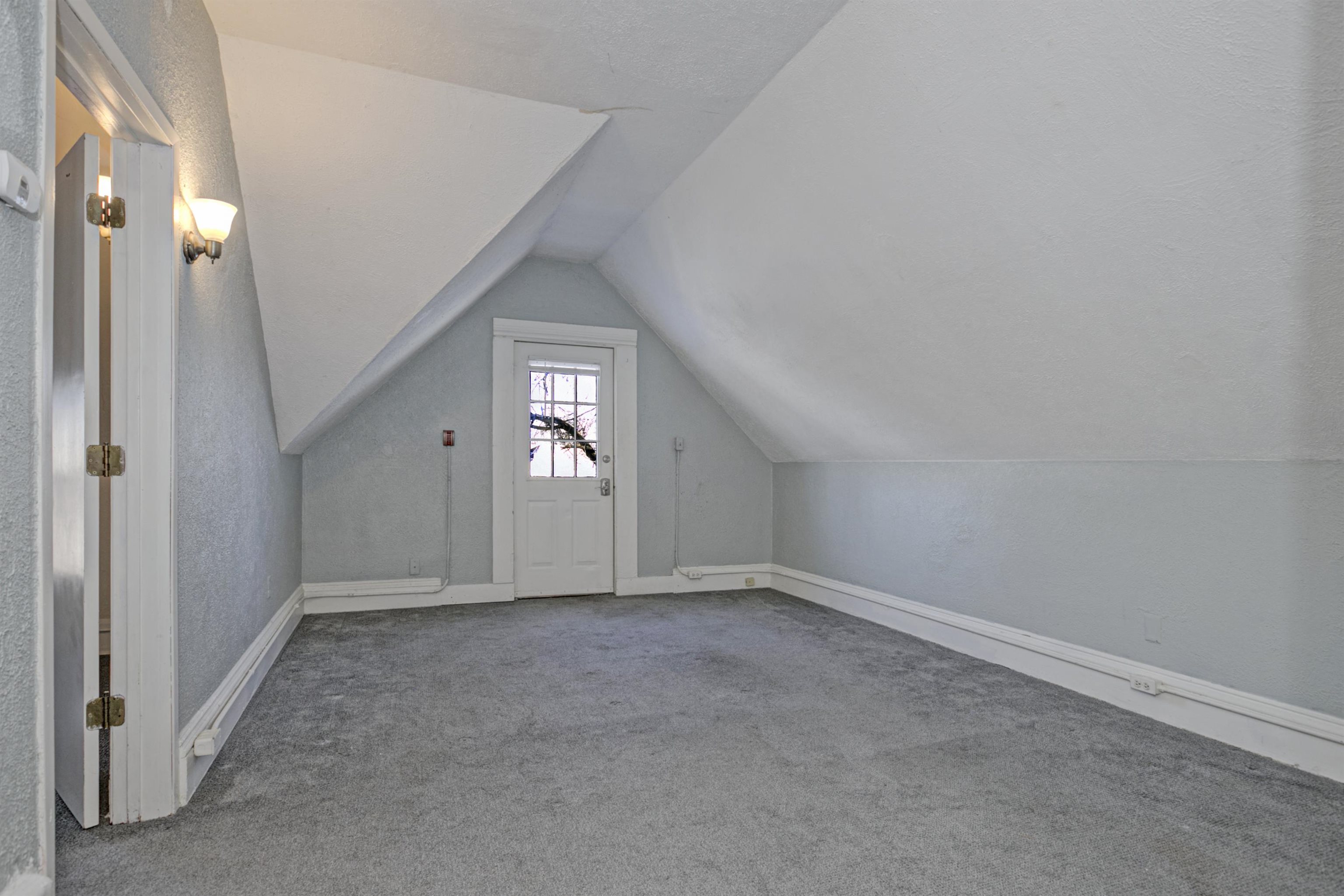 121 East Spring Street Appleton, WI 54911 - Photo 33 of 37