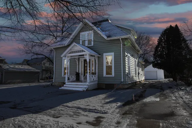 $254,900 | 121 East Spring Street, Appleton, WI 54911