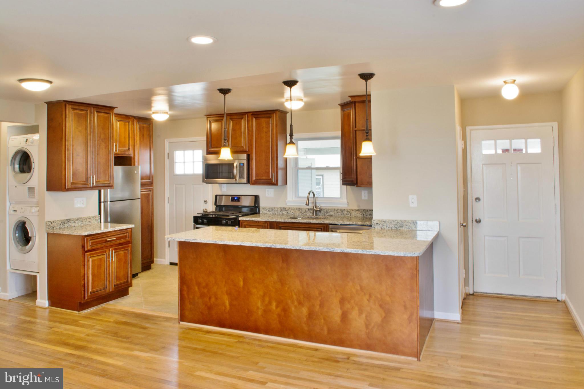 12209 Bluhill Road Silver Spring, MD 20902 - Photo 4 of 24 Kitchen