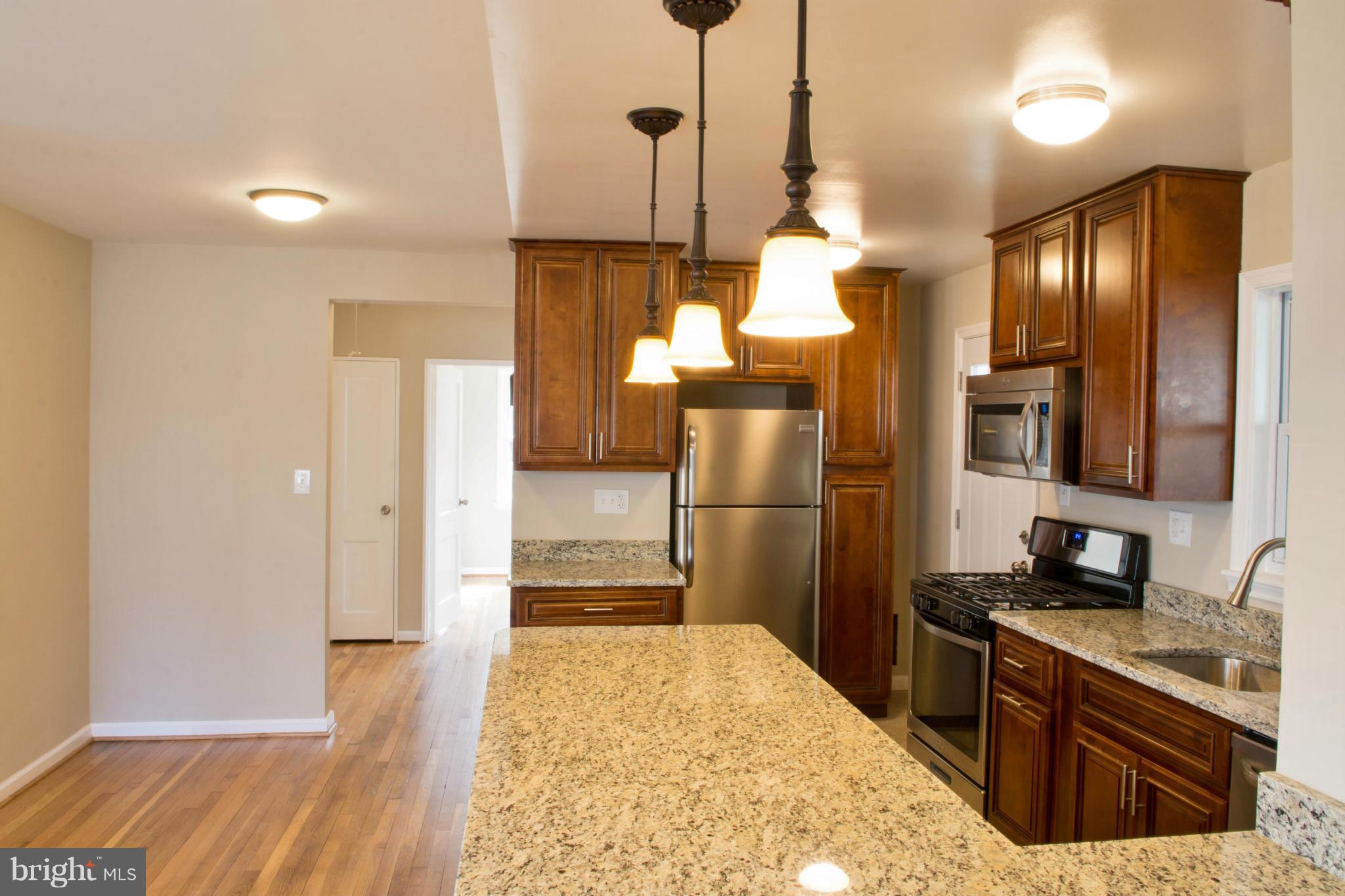 12209 Bluhill Road Silver Spring, MD 20902 - Photo 8 of 24 Kitchen