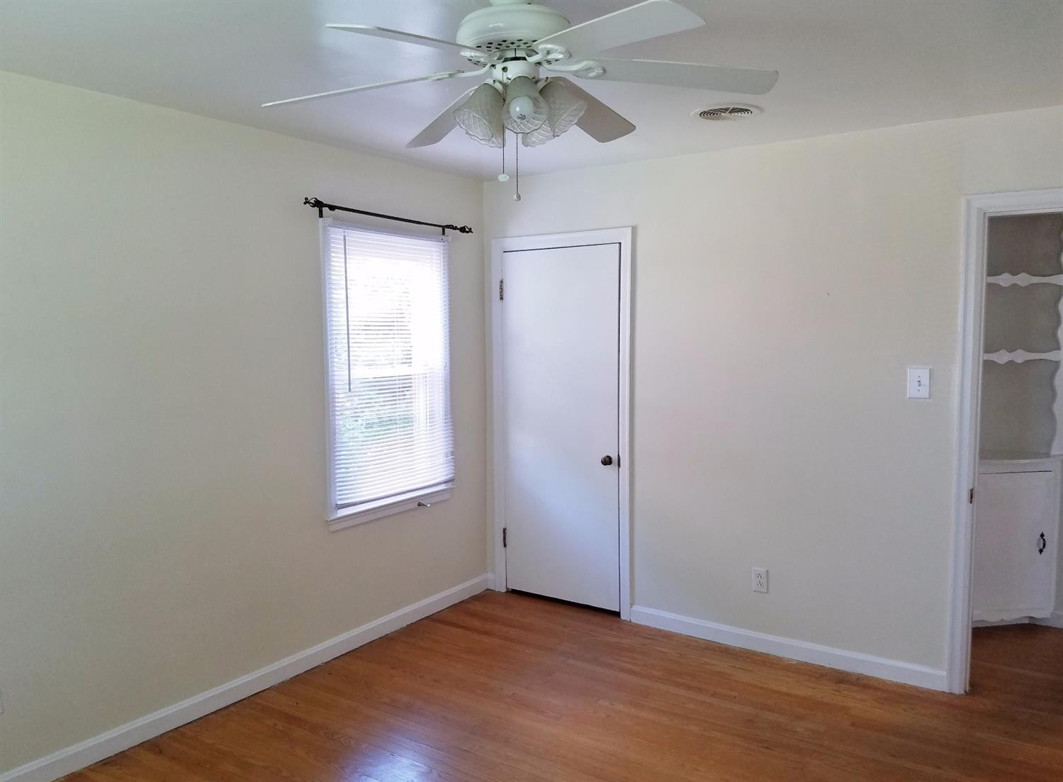 513 Reed Lane Lexington, KY 40503 - Photo 9 of 13 Photo 9