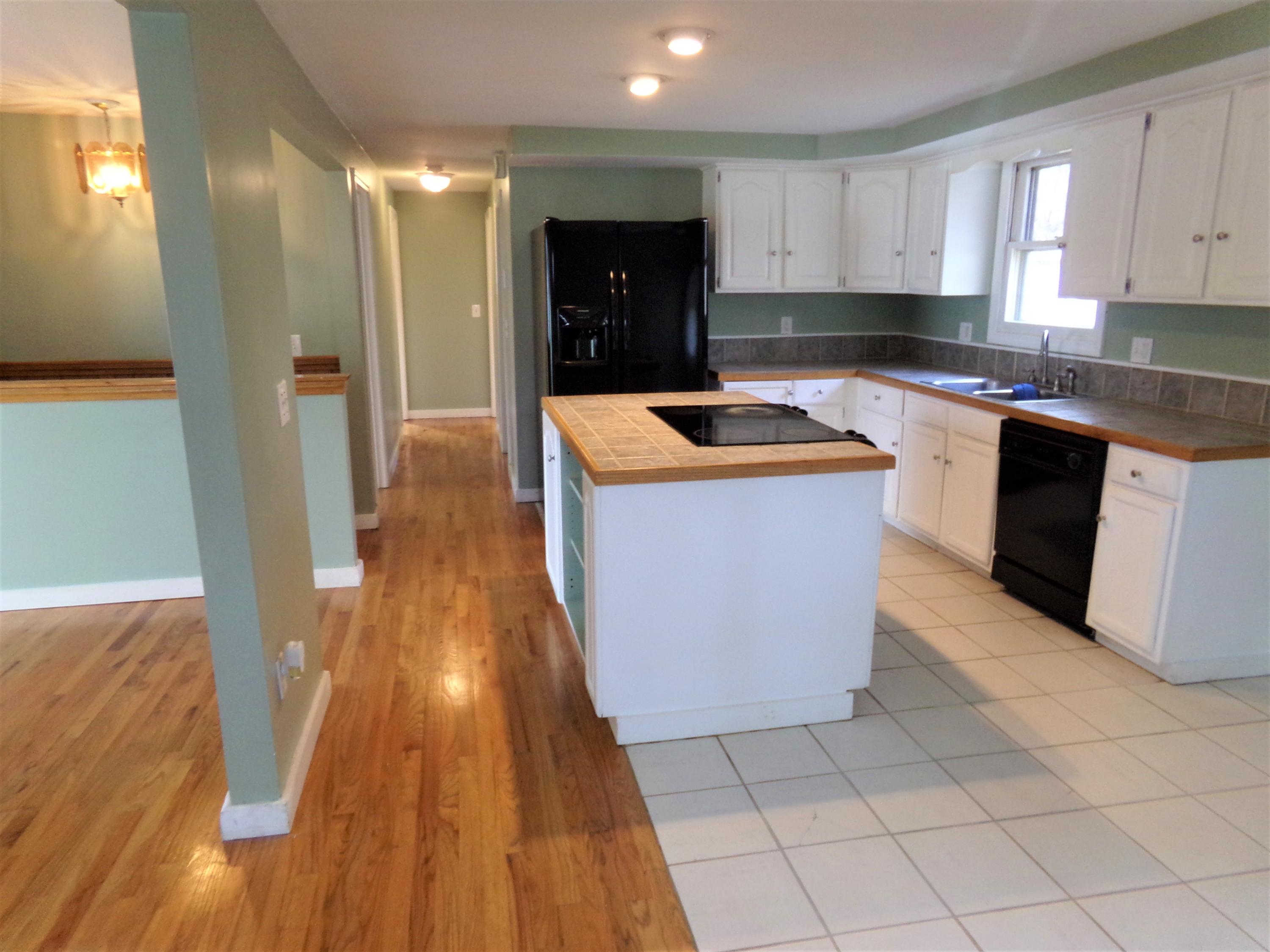 93 Running Brook Road Windham, ME 04062 - Photo 10 of 44 10
