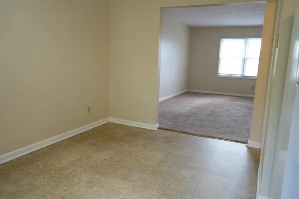 a view of utility room