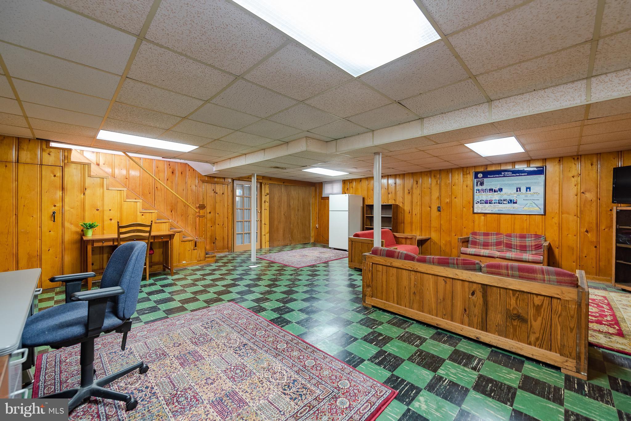 1933 Altavue Road Baltimore, MD 21228 - Photo 21 of 25 Lower Level Rec Room