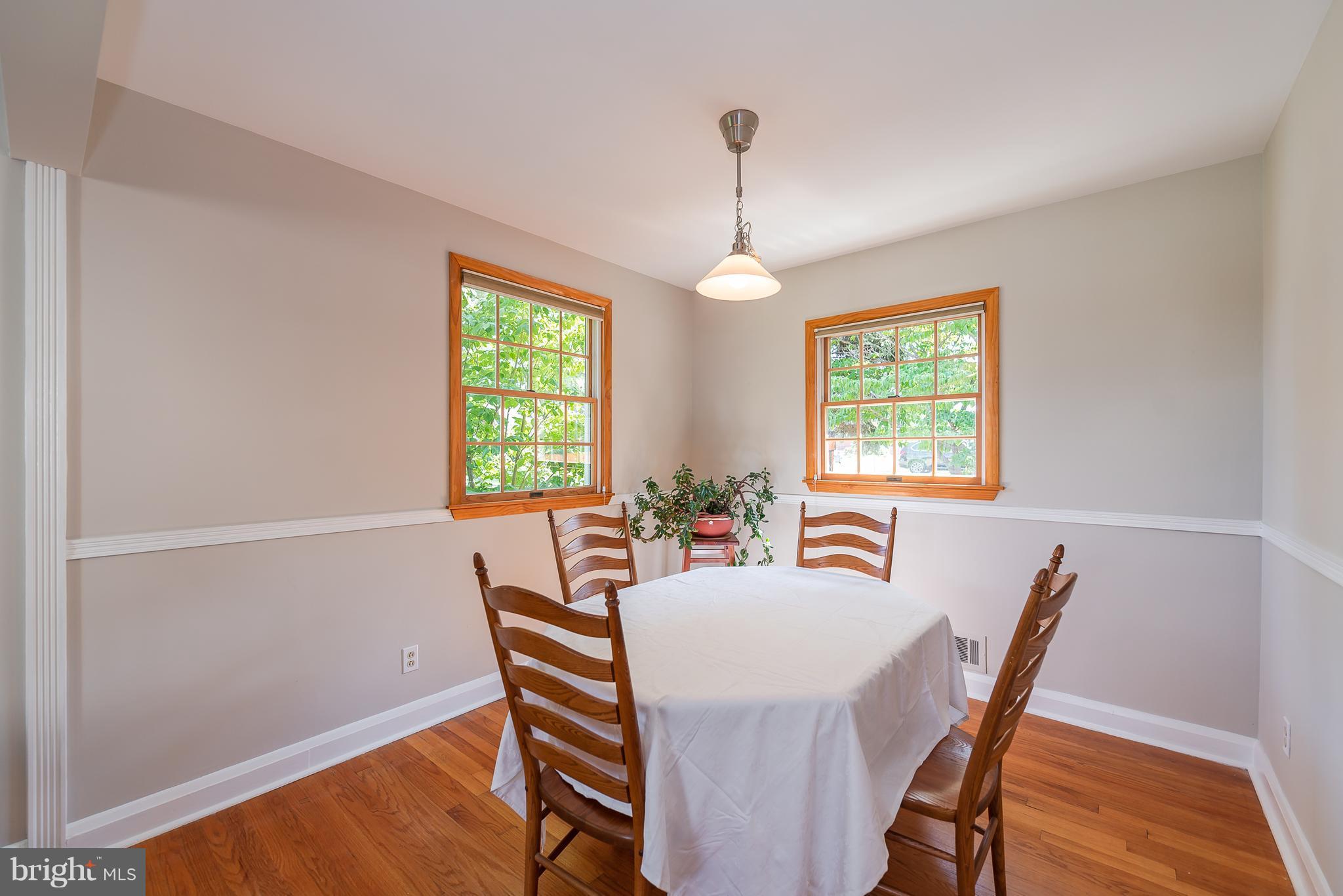 1933 Altavue Road Baltimore, MD 21228 - Photo 6 of 25 Dining Room