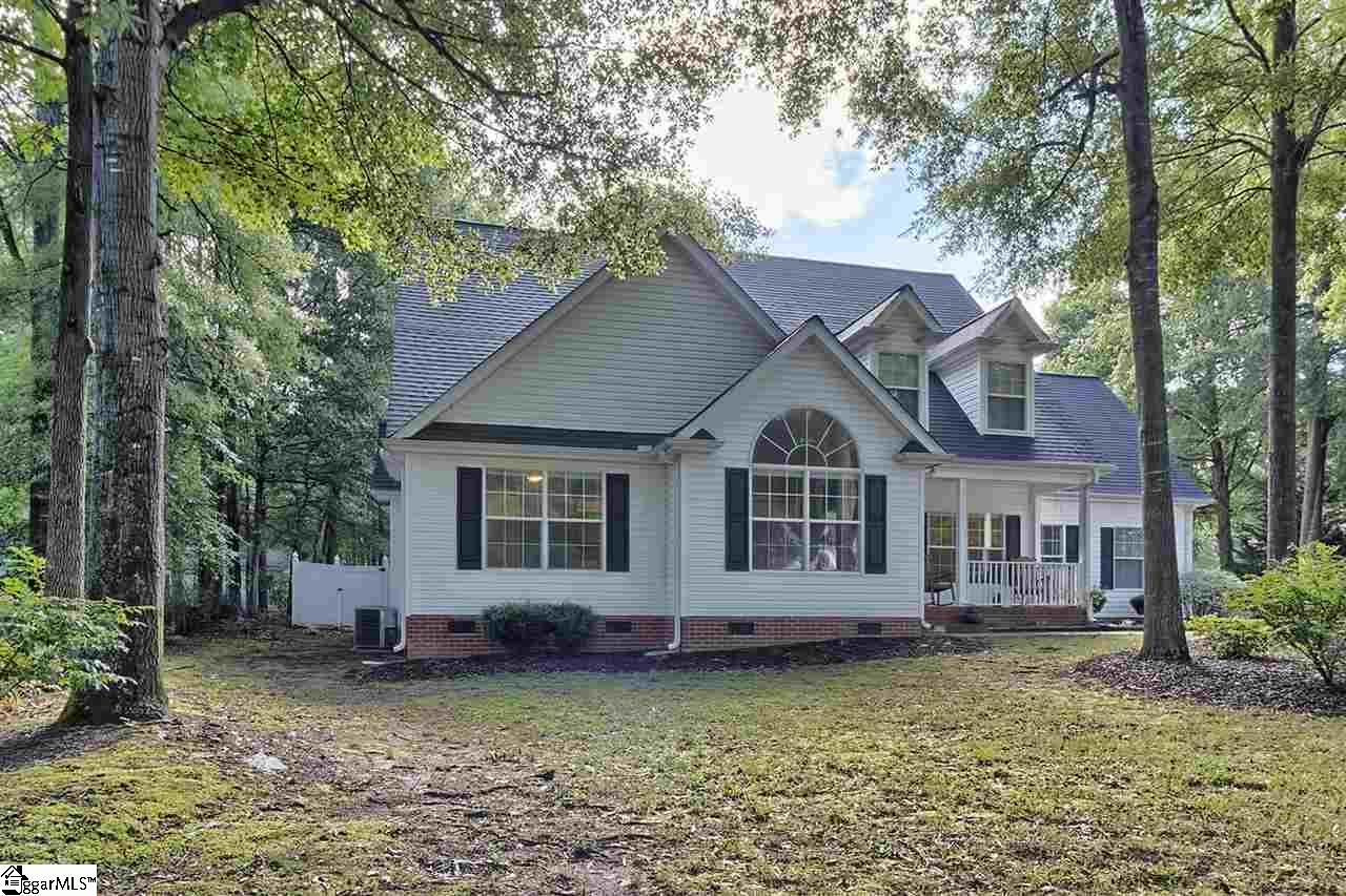 200 Crossington Way Fountain Inn, SC 29644 - Photo 2 of 36 Gallery Image 2