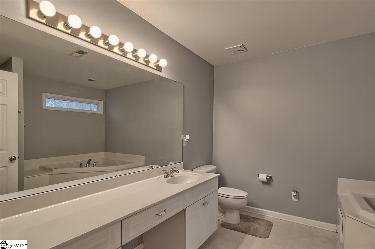 200 Crossington Way Fountain Inn, SC 29644 - Photo 22 of 36 Gallery Image 22